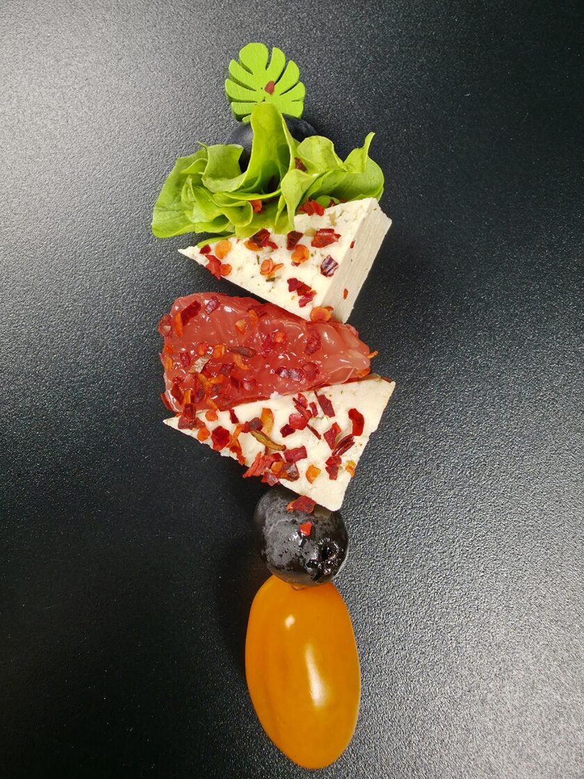 34__Tofu_siera_iemins_ar_darzeniem__2_.jpg